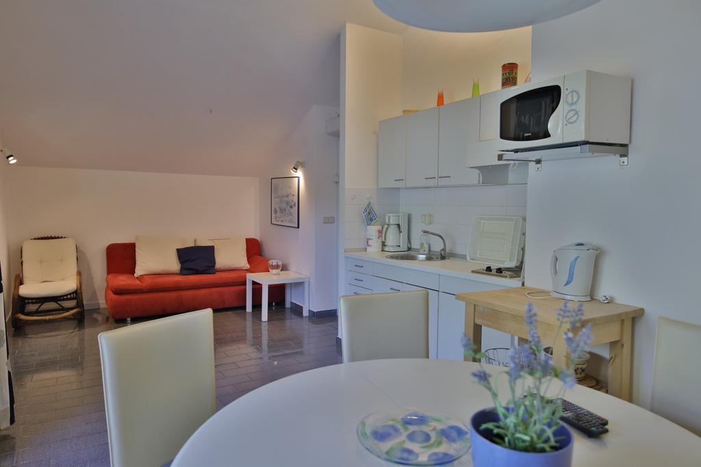 Apartment A Pirovac